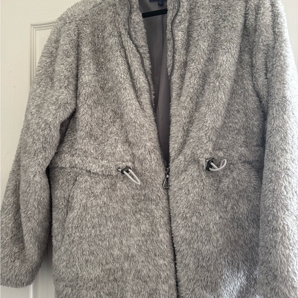 Brand NWT Democracy Cozy Grey Fleece Jacket - Picture 3 of 6